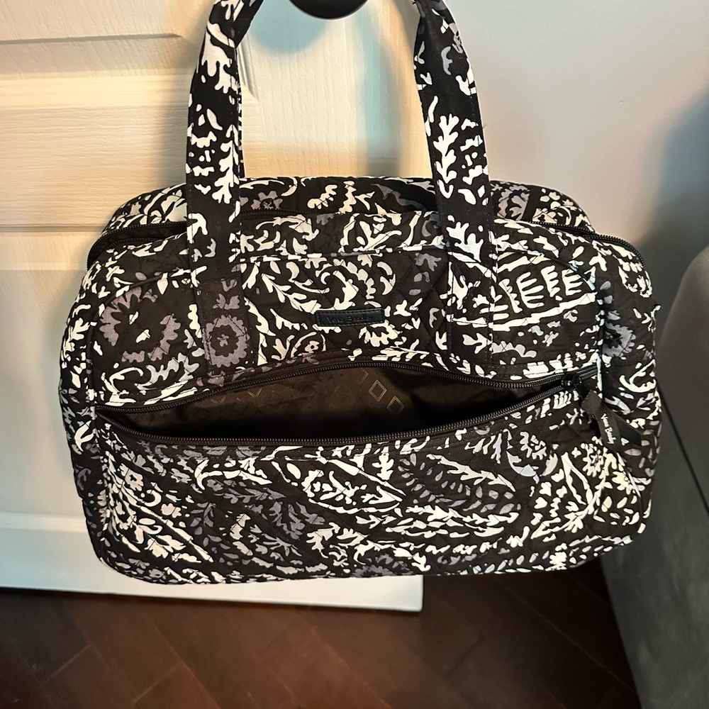 Vera Bradley Black and White Travel Bag Quilted Fabric